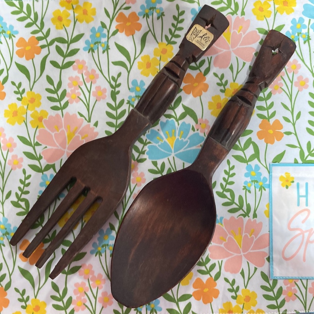 Alii woods Honolulu wooden spoon and fork decor